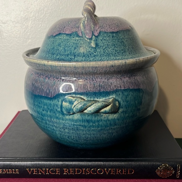 John Garrou Pottery 1991 Blue & Purple Glazed Stock Pot with Lid - Picture 2 of 11